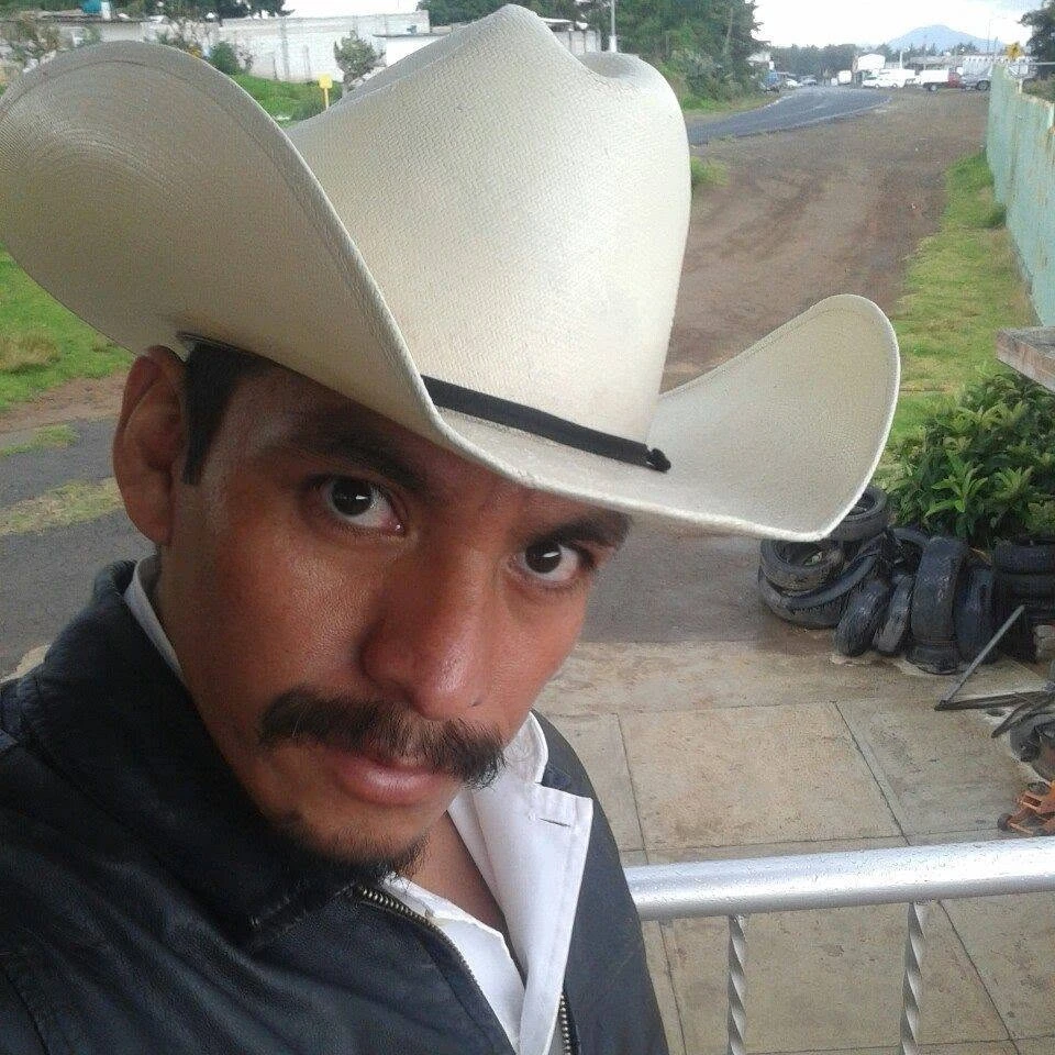 Retrato de Hugo Maya Perafan